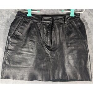 Wilsons Leather Maxima Black Leather Mini Skirt Women Size 6 Moto Edgy Raw Hem
